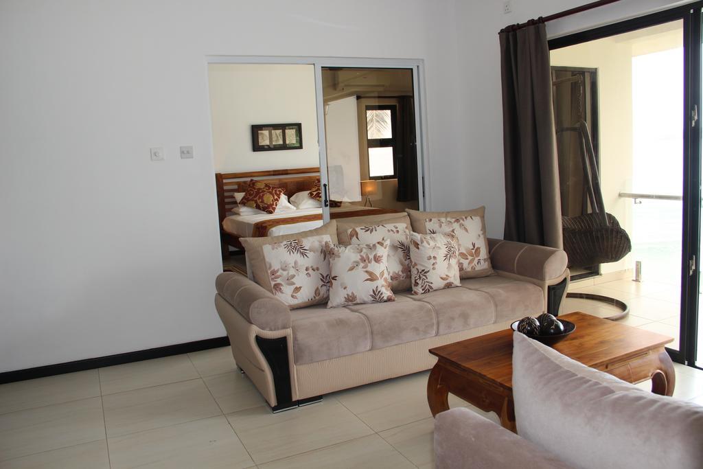 Surfers Cove Apartments Бель-Омбр Экстерьер фото