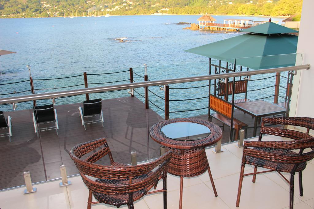 Surfers Cove Apartments Бель-Омбр Экстерьер фото
